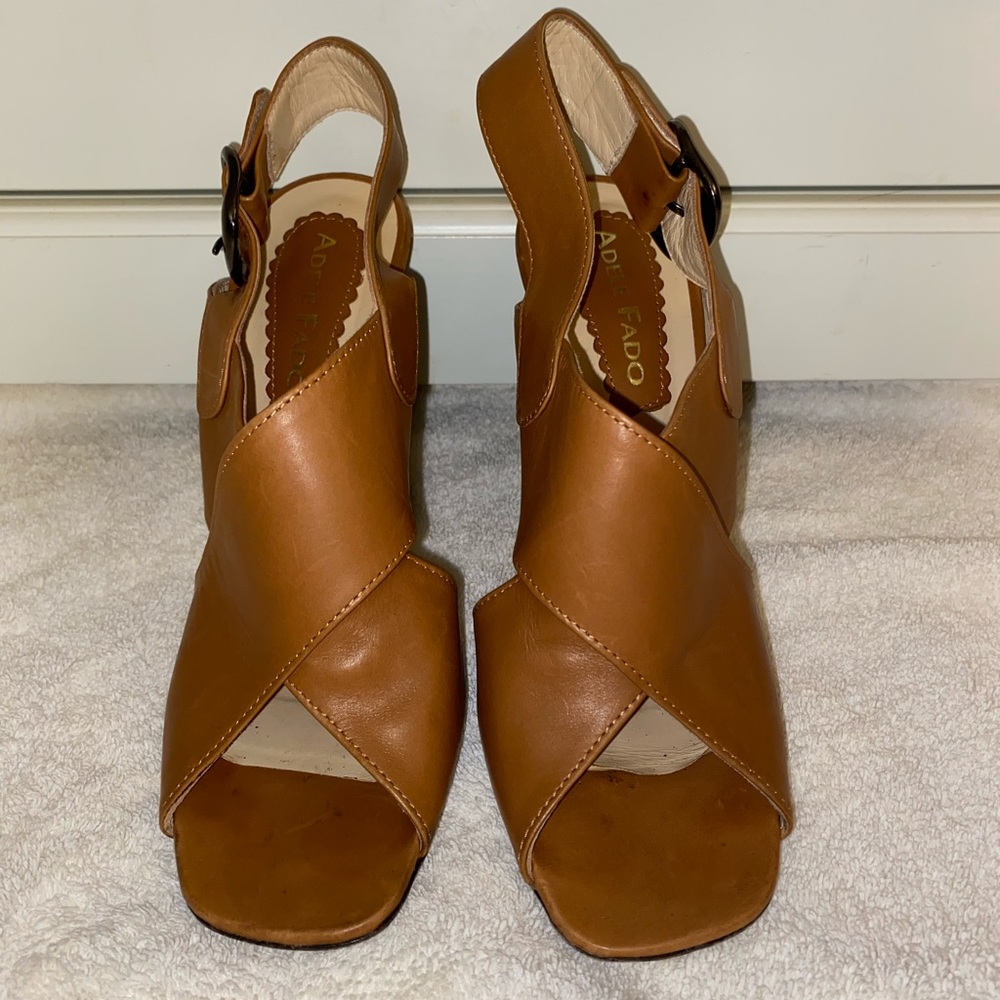 Adele Fado brown leather buckle high heels